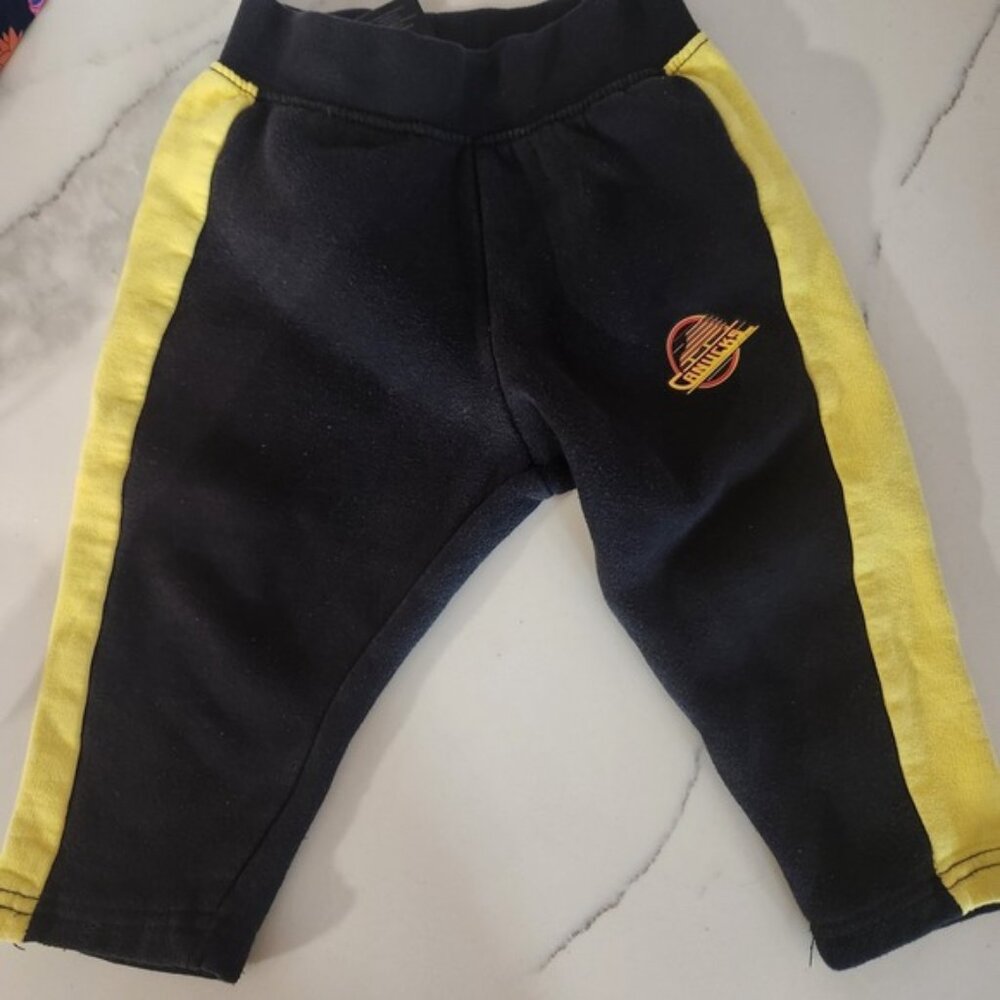 Vancouver Canucks Baby Jogger Pants Black Yellow Logo Toddler 24M‎